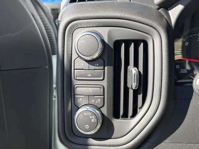 2026 GMC Sierra 3500HD Pro