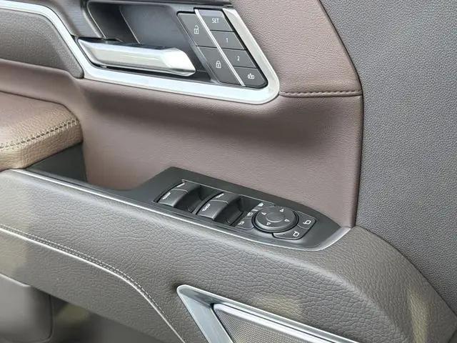 2026 GMC Sierra 2500HD Crew Cab, Standard Bed, Denali, 4WD