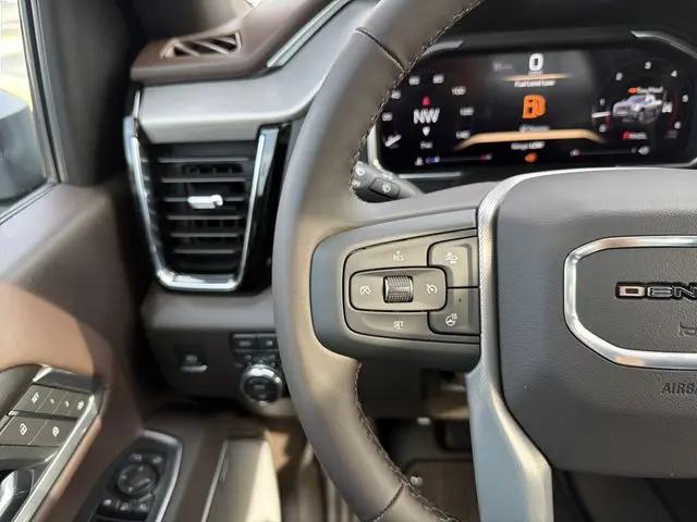 2026 GMC Sierra 2500HD Crew Cab, Standard Bed, Denali, 4WD