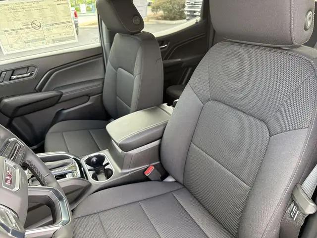 2026 GMC Canyon Elevation, RWD