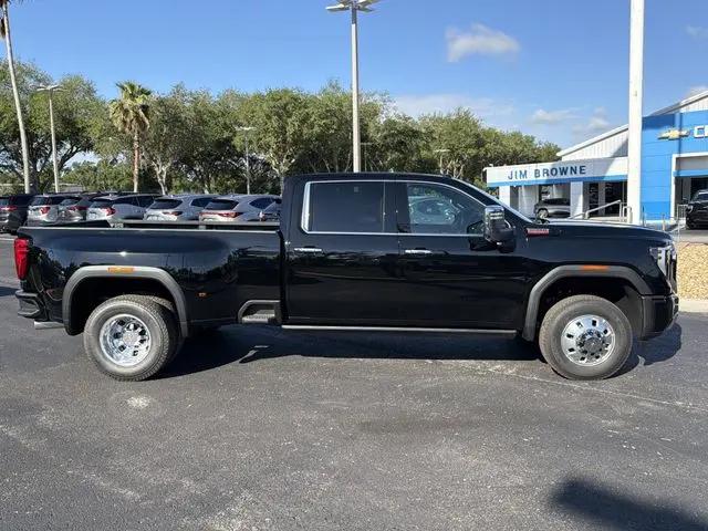 2026 GMC Sierra 3500HD Crew Cab, Long Bed, Denali Dual Rear Wheel, 4WD