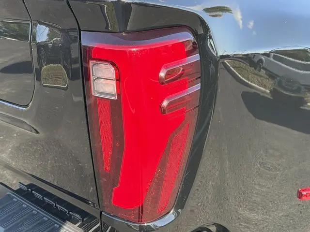2026 GMC Sierra 3500HD Crew Cab, Long Bed, Denali Dual Rear Wheel, 4WD