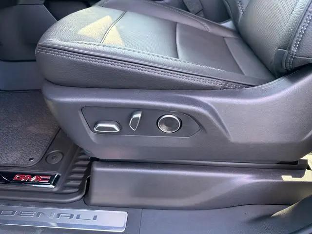 2026 GMC Sierra 3500HD Crew Cab, Long Bed, Denali Dual Rear Wheel, 4WD