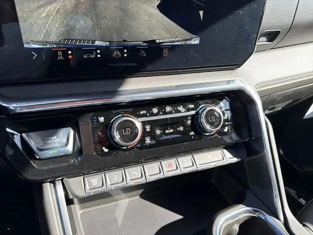 2026 GMC Sierra 3500HD Crew Cab, Long Bed, Denali Dual Rear Wheel, 4WD