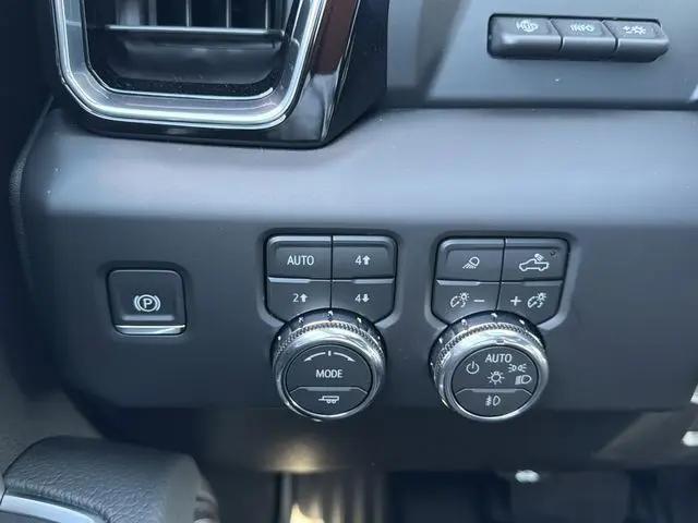 2026 GMC Sierra 3500HD Crew Cab, Long Bed, Denali Dual Rear Wheel, 4WD
