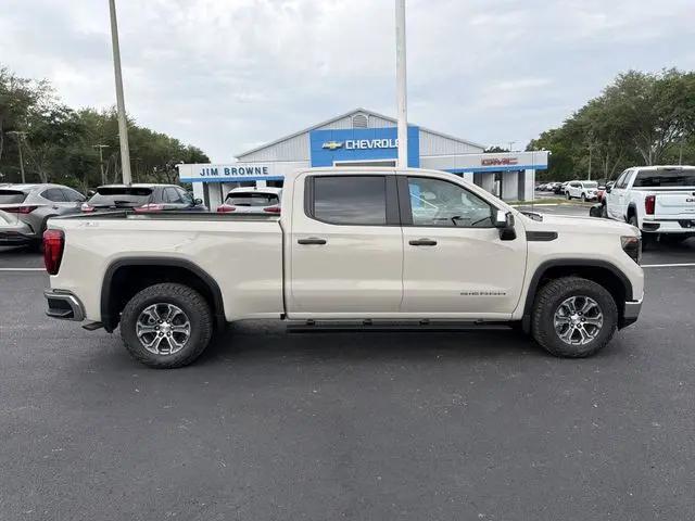 2026 GMC Sierra 1500 Crew Cab, Standard Bed, Pro, 4WD