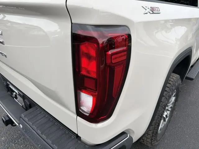 2026 GMC Sierra 1500 Crew Cab, Standard Bed, Pro, 4WD
