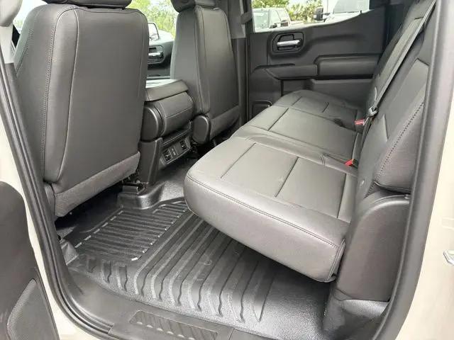 2026 GMC Sierra 1500 Crew Cab, Standard Bed, Pro, 4WD