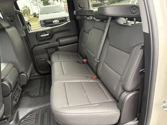 2026 GMC Sierra 1500 Crew Cab, Standard Bed, Pro, 4WD