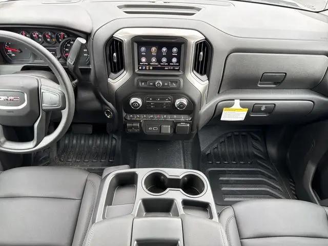 2026 GMC Sierra 1500 Crew Cab, Standard Bed, Pro, 4WD