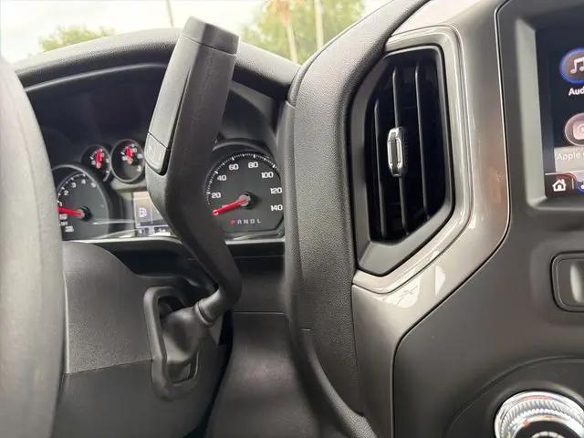 2026 GMC Sierra 1500 Crew Cab, Standard Bed, Pro, 4WD