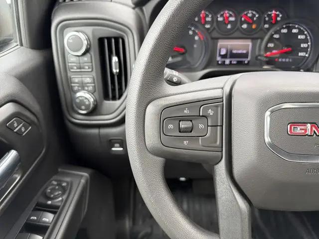 2026 GMC Sierra 1500 Crew Cab, Standard Bed, Pro, 4WD