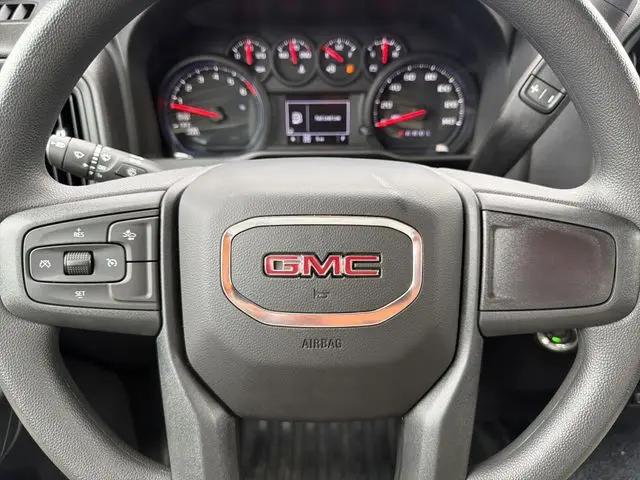 2026 GMC Sierra 1500 Crew Cab, Standard Bed, Pro, 4WD
