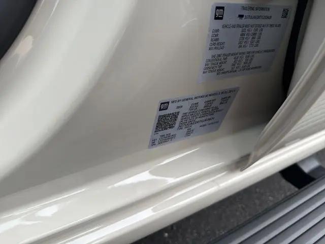 2026 GMC Sierra 1500 Crew Cab, Standard Bed, Pro, 4WD