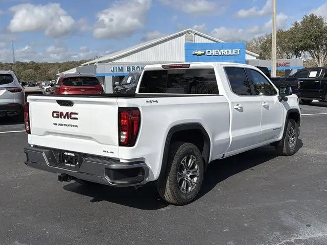 2026 GMC Sierra 1500 Crew Cab, Standard Bed, SLE, 4WD