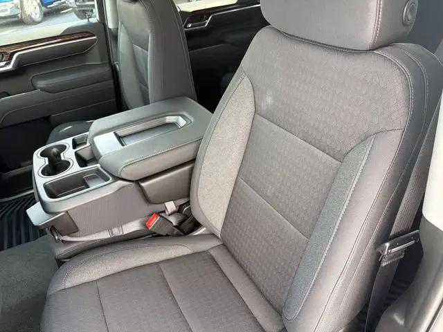 2026 GMC Sierra 1500 Crew Cab, Standard Bed, SLE, 4WD