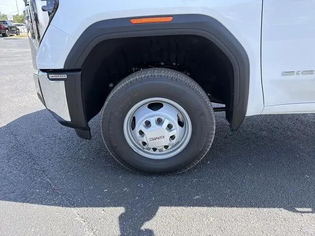 2026 GMC Sierra 3500HD Pro