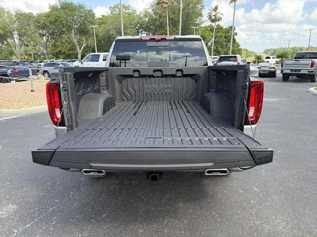 2026 GMC Sierra 1500 Crew Cab, Short Bed, AT4, 4WD