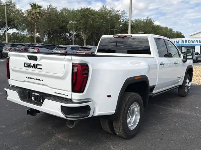 2026 GMC Sierra 3500HD Crew Cab, Long Bed, Denali Dual Rear Wheel, 4WD