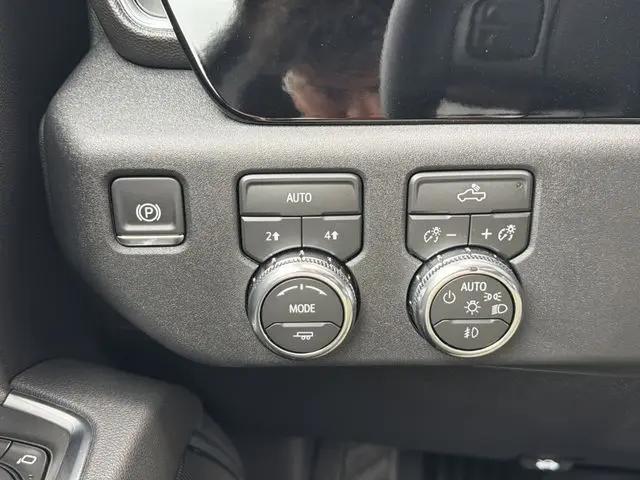 2026 GMC Sierra 1500 Double Cab, Standard Bed, Elevation, 4WD