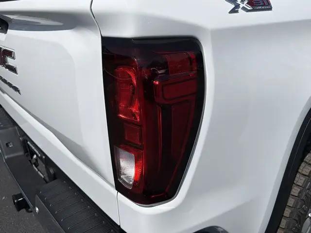 2026 GMC Sierra 1500 Crew Cab, Short Bed, Pro, 4WD
