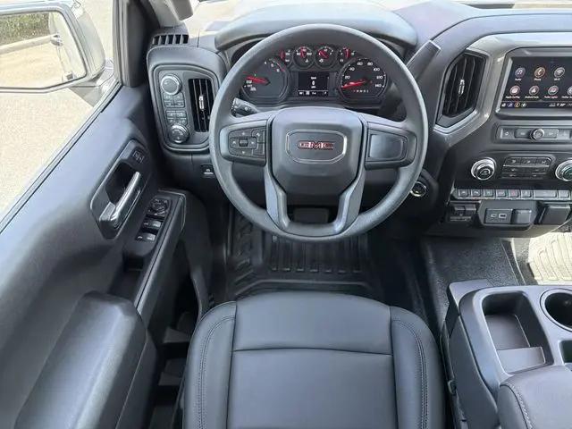 2026 GMC Sierra 1500 Crew Cab, Short Bed, Pro, 4WD