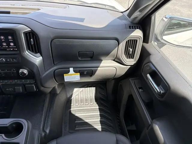 2026 GMC Sierra 1500 Crew Cab, Short Bed, Pro, 4WD