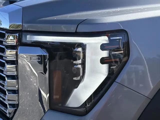 2026 GMC Sierra 2500HD Crew Cab, Standard Bed, Denali, 4WD