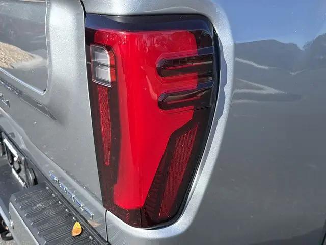 2026 GMC Sierra 2500HD Crew Cab, Standard Bed, Denali, 4WD