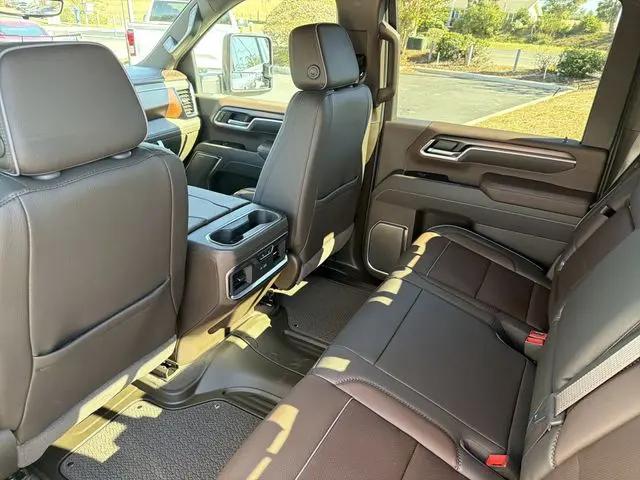 2026 GMC Sierra 2500HD Crew Cab, Standard Bed, Denali, 4WD