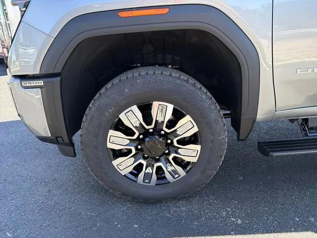 2026 GMC Sierra 2500HD Crew Cab, Standard Bed, Denali, 4WD
