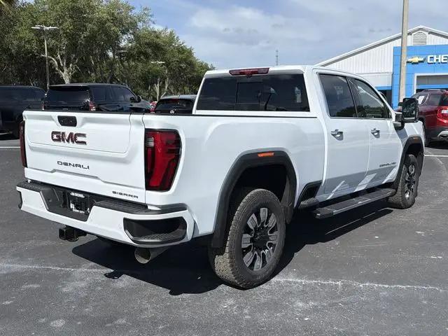 2026 GMC Sierra 2500HD Crew Cab, Standard Bed, Denali, 4WD
