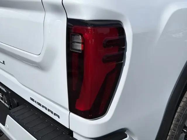 2026 GMC Sierra 2500HD Crew Cab, Standard Bed, Denali, 4WD