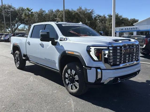 2026 GMC Sierra 2500HD Crew Cab, Standard Bed, Denali, 4WD