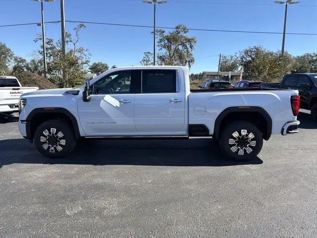2026 GMC Sierra 2500HD Crew Cab, Standard Bed, Denali, 4WD