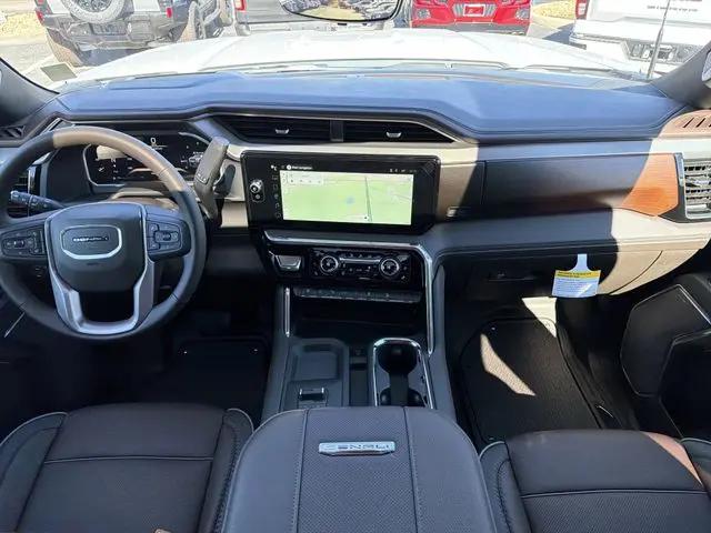 2026 GMC Sierra 2500HD Crew Cab, Standard Bed, Denali, 4WD