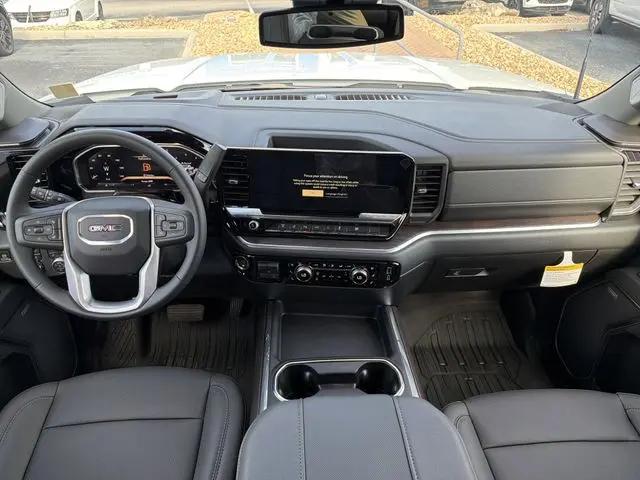 2026 GMC Sierra 3500HD Crew Cab, Long Bed, SLT Dual Rear Wheel, 4WD