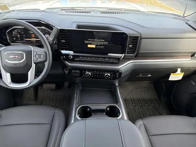 2026 GMC Sierra 3500HD Crew Cab, Long Bed, SLT Dual Rear Wheel, 4WD