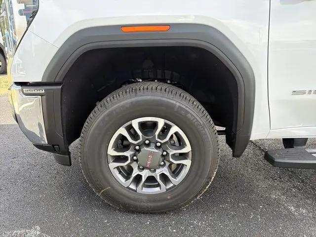 2026 GMC Sierra 3500HD Crew Cab, Long Bed, SLT Dual Rear Wheel, 4WD