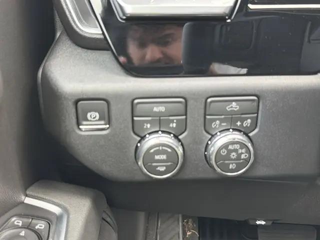 2026 GMC Sierra 1500 Double Cab, Standard Bed, Elevation, 4WD