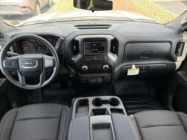 2026 GMC Sierra 1500 Crew Cab, Standard Bed, Pro, 4WD