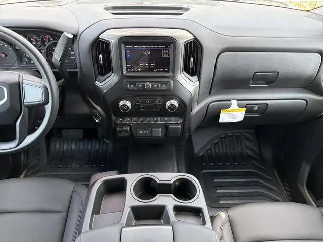 2026 GMC Sierra 1500 Crew Cab, Standard Bed, Pro, 4WD