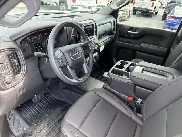 2026 GMC Sierra 1500 Crew Cab, Standard Bed, Pro, 4WD
