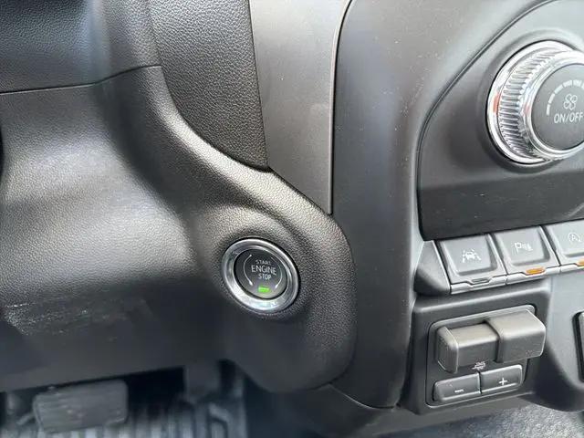 2026 GMC Sierra 1500 Crew Cab, Standard Bed, Pro, 4WD