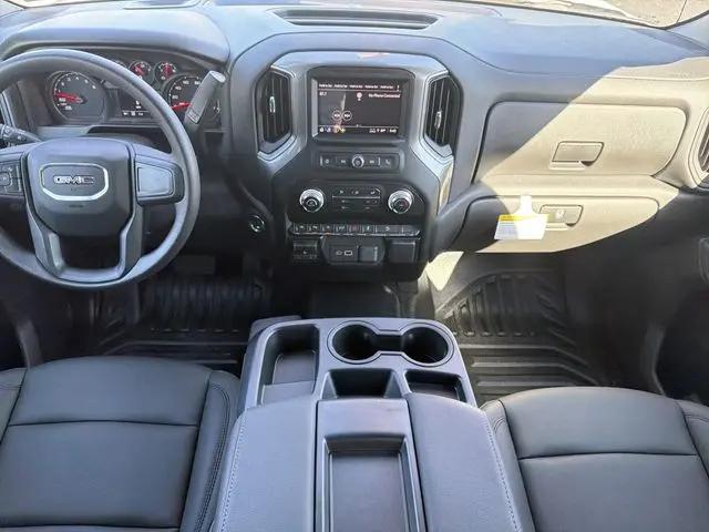 2026 GMC Sierra 1500 Crew Cab, Standard Bed, Pro, 4WD