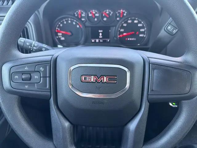 2026 GMC Sierra 1500 Crew Cab, Standard Bed, Pro, 4WD