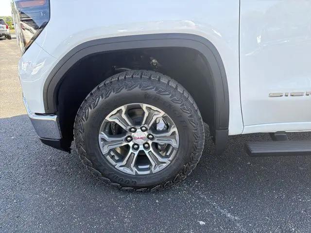 2026 GMC Sierra 1500 Crew Cab, Standard Bed, Pro, 4WD