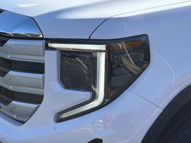 2026 GMC Sierra 1500 Crew Cab, Short Bed, SLE, 4WD
