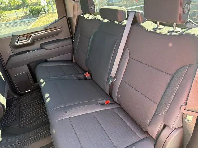 2026 GMC Sierra 1500 Crew Cab, Short Bed, SLE, 4WD