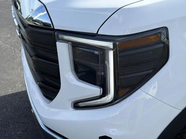 2026 GMC Sierra 1500 Crew Cab, Short Bed, Pro, 4WD